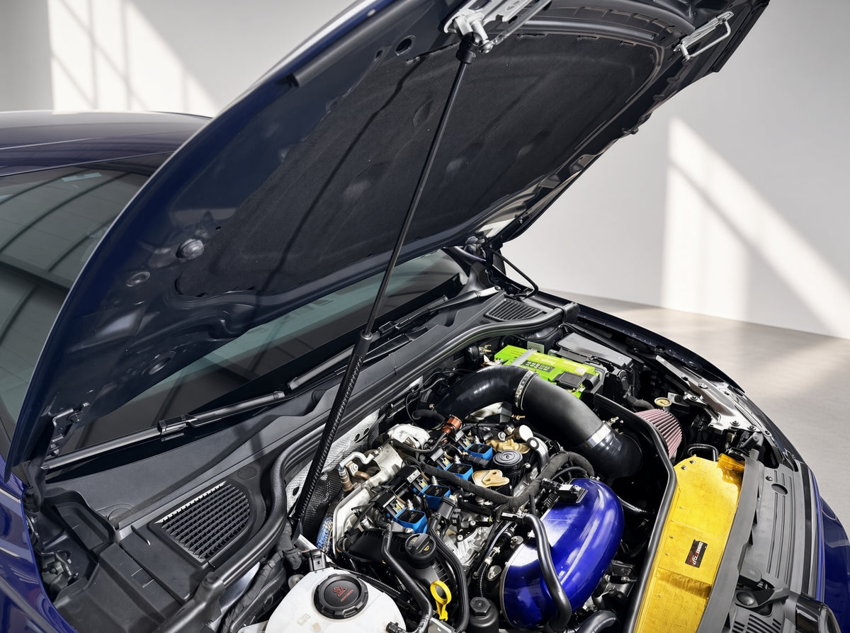 HStuned VW Golf 8 碳纖維油壓引擎蓋頂桿